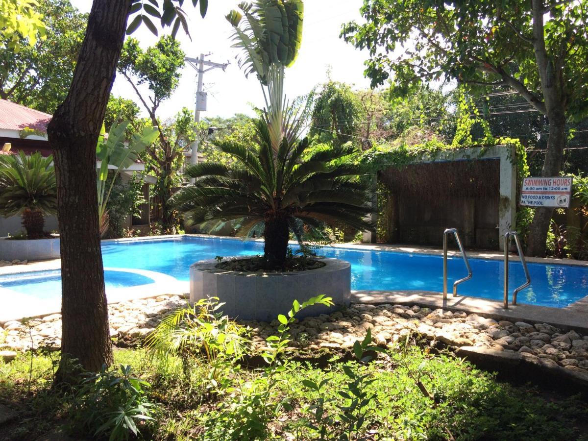 เดอะ เพลิแกน รีสอร์ต Hotel Batangas ภายนอก รูปภาพ