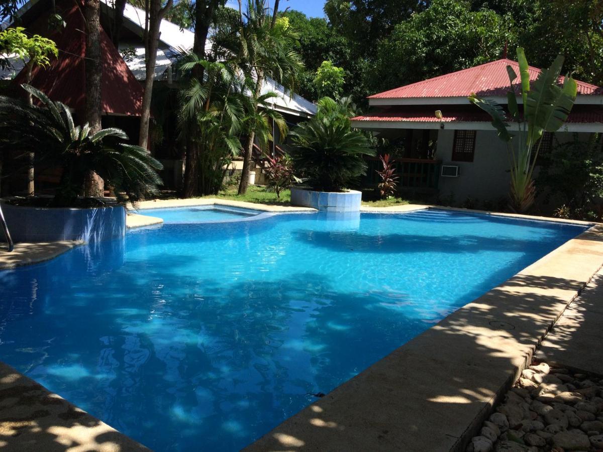เดอะ เพลิแกน รีสอร์ต Hotel Batangas ภายนอก รูปภาพ